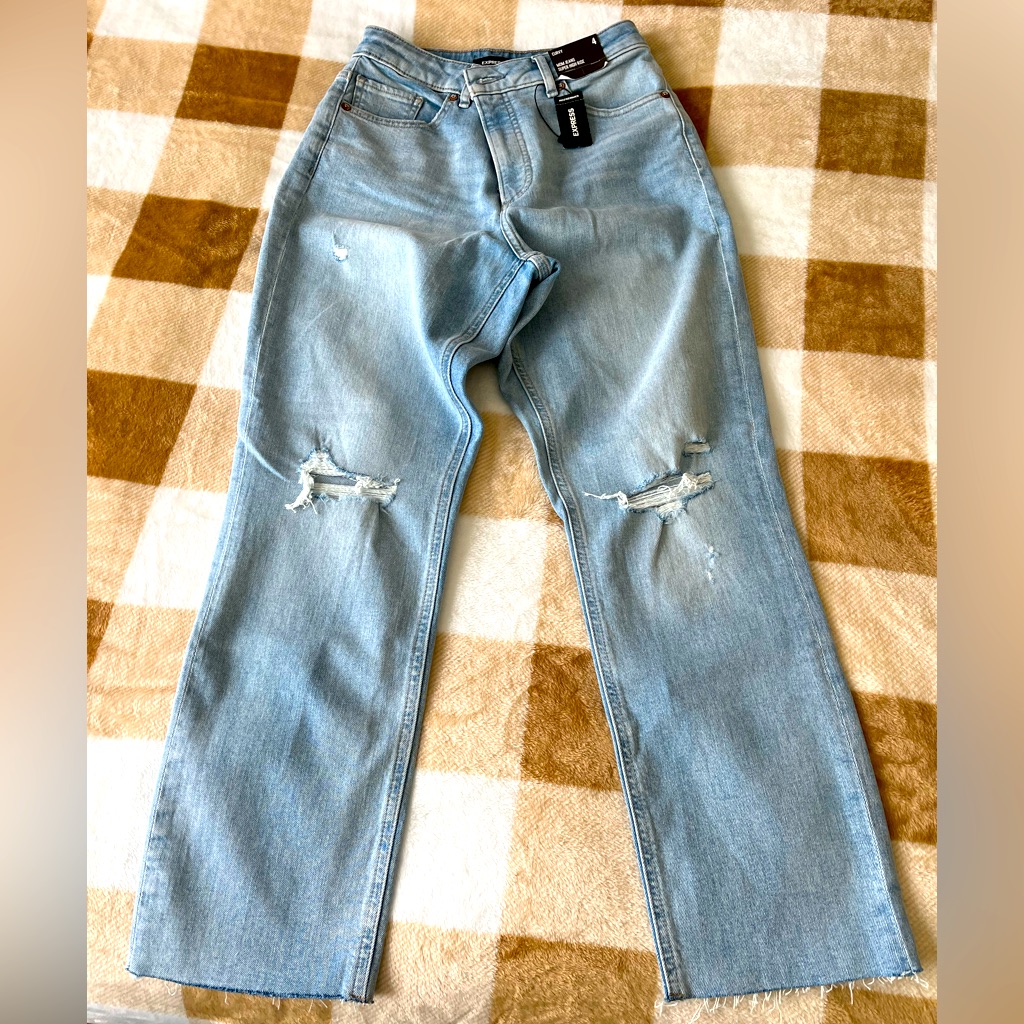 New With Tickets Express Distressed Jeans New With Tickets Express Distressed Jeans